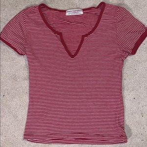 red and white striped notch neck tee!